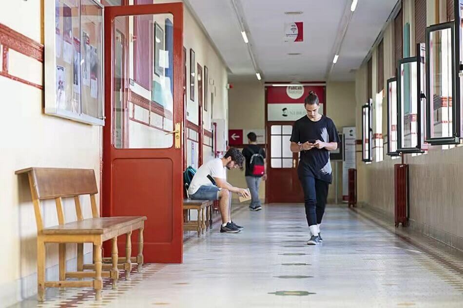 西班牙内布里哈大学EMBA上课环境